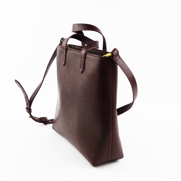 NWT MADEWELL The Zip-Top Transport Crossbody in Dark Burgundy - Picture 4 of 8